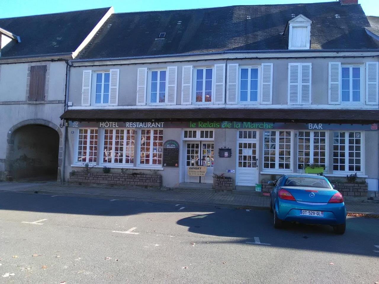 Le Relais De La Marche Hotel Aigurande Luaran gambar